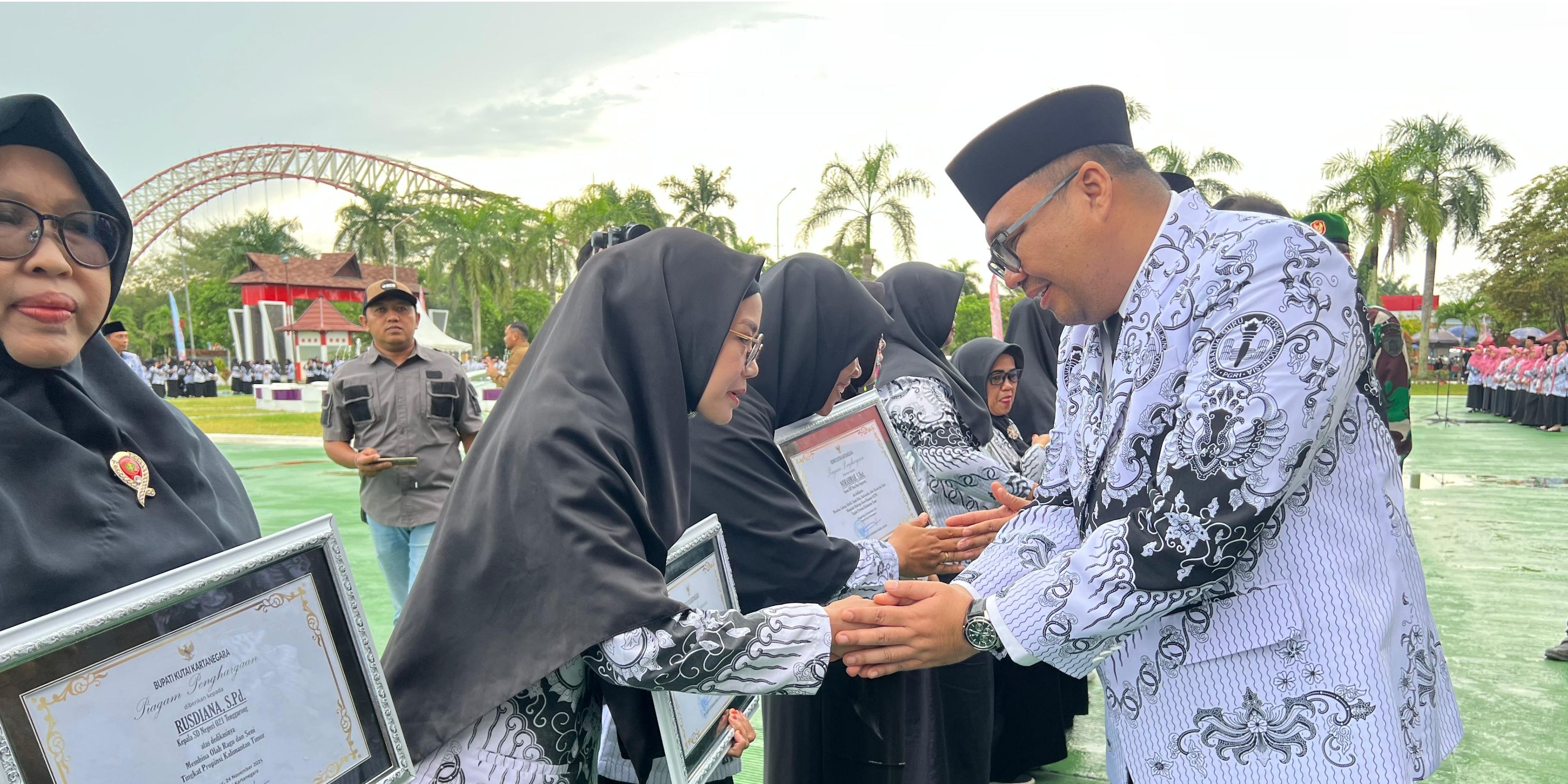 Penghargaan Pembinaan Olimpiade dan Bela Diri Nasional
